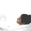 Beneficios de los aceites en un baño matutino