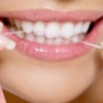 El uso del hilo dental